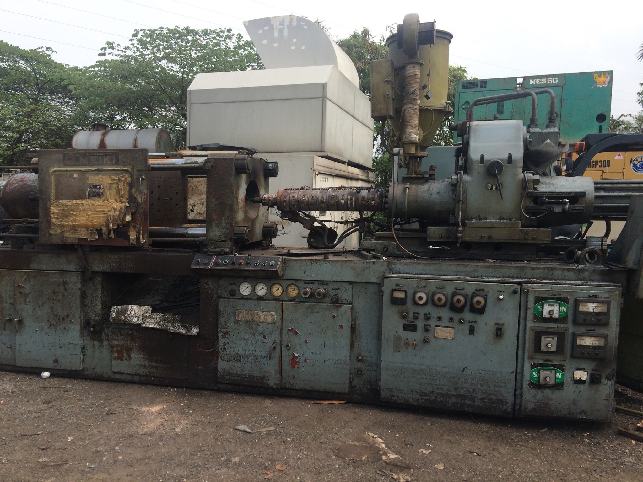 nhận thanh lý máy móc cũ 